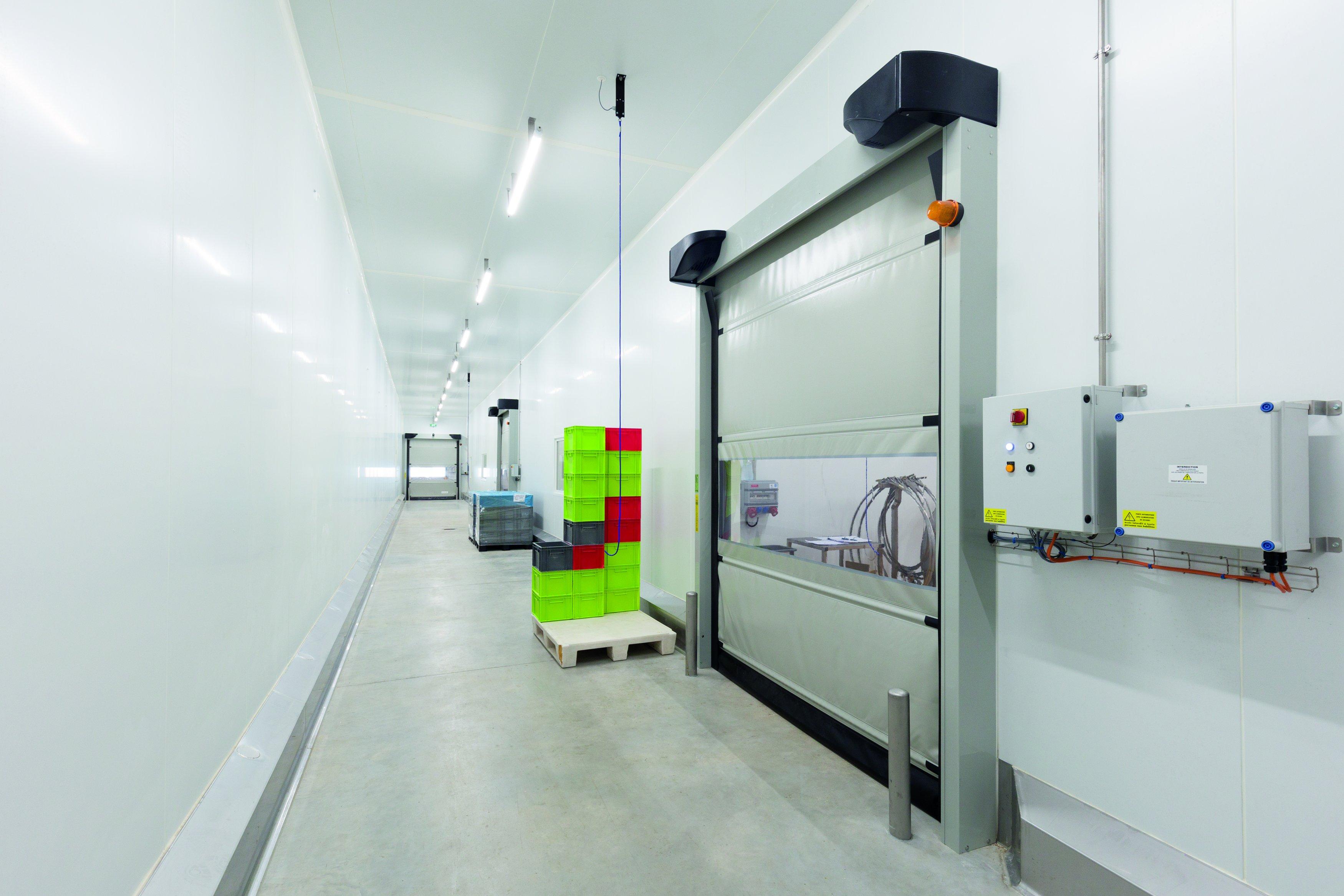 PORTR SOUPLE AUTOMATIQUE A VANTAUX