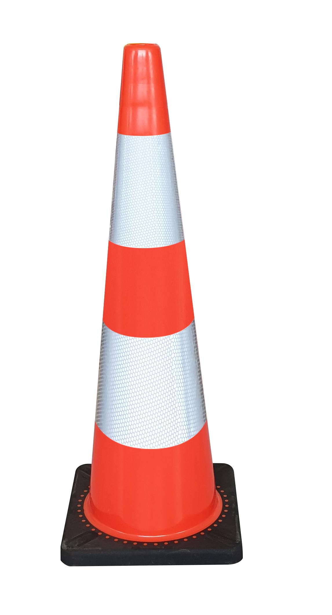 CONE DE SIGNALISATION ORANGE