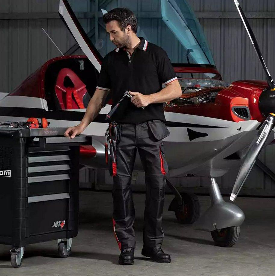 PANTALON STRETCH POCHES GENOUX