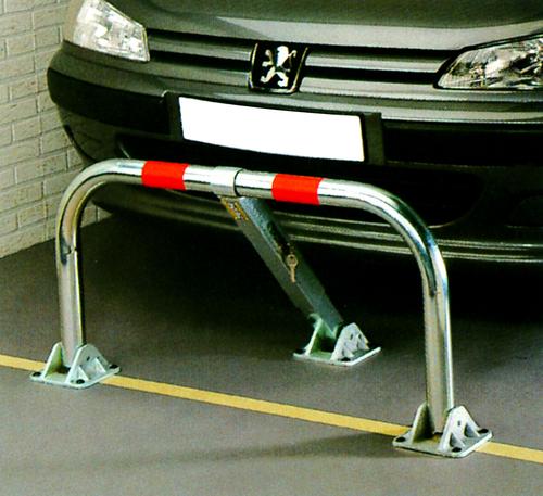 BARRIERE DE PARKING 3 PIEDS