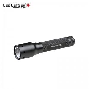LAMPE TORCHE P5 2 / 1 PILE AA