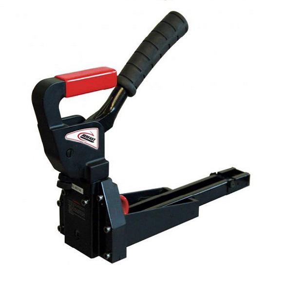 AGRAFEUSE POUR CARTON D'EMBALLAGE